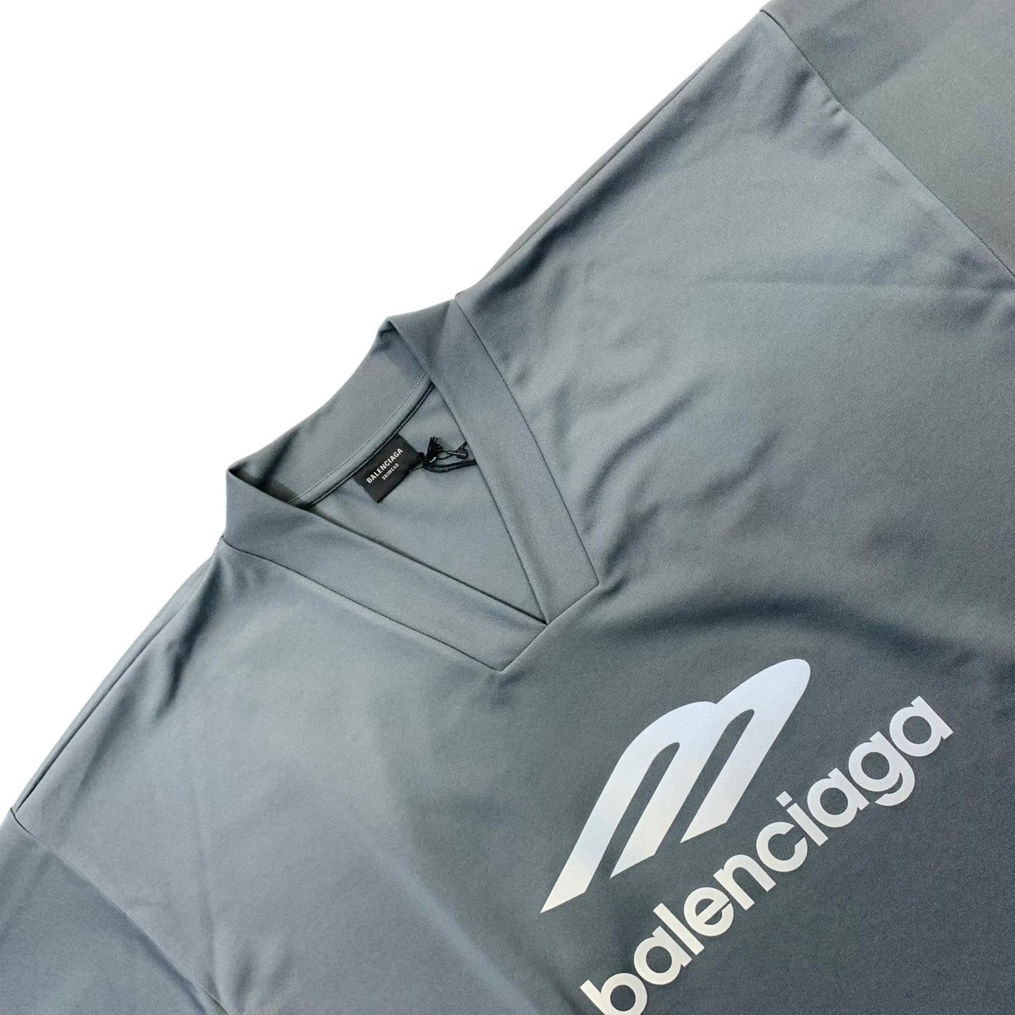 BALENCIAGA | Balenciaga Ski T-Shirt Long Sleeve T-Shirt Black Size: XXS
