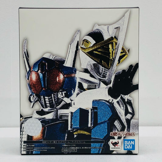 S.H.Figuarts(真骨彫製法)仮面ライダー電王ロッドフォーム/アックスフォーム「仮面ライダー電王」魂ウェブ商店限定【フィギュア】