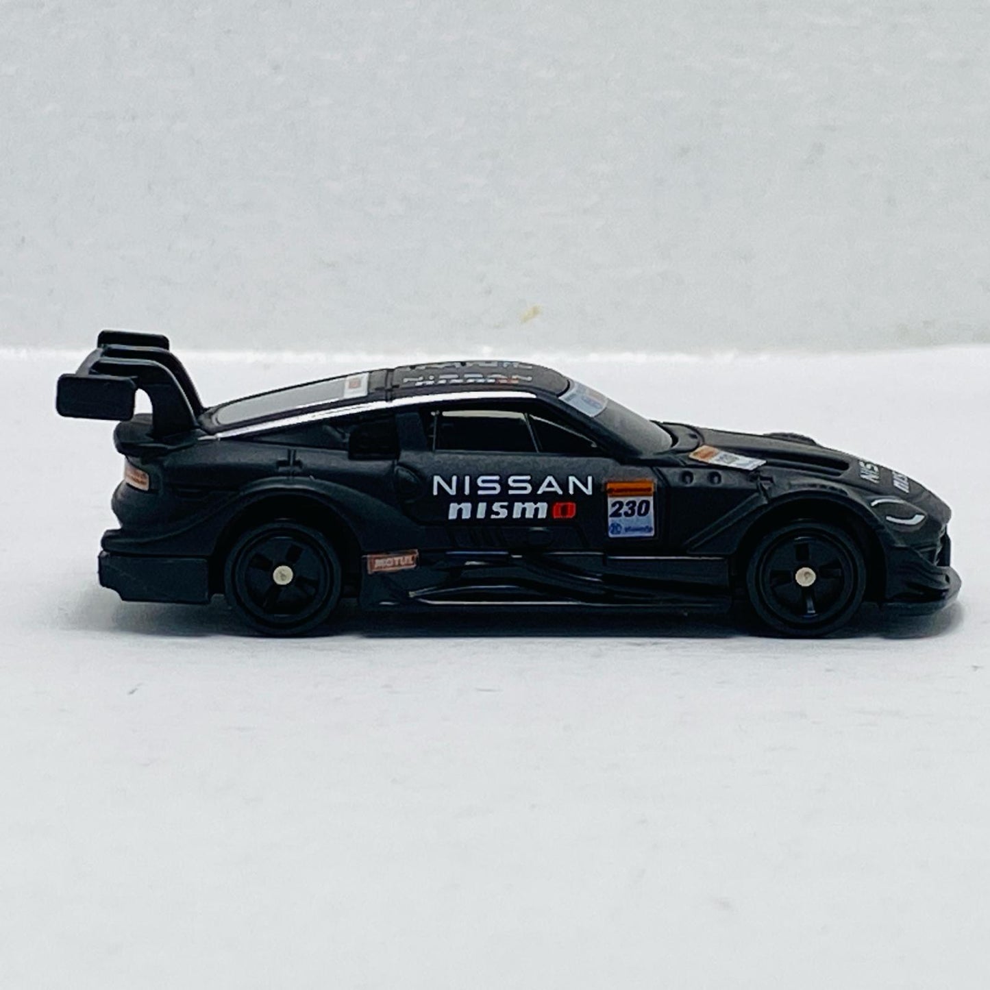 1/65 Nissan Fairlady Z NISMO GT500 (Black) "Tomica No. 13" [Figure]