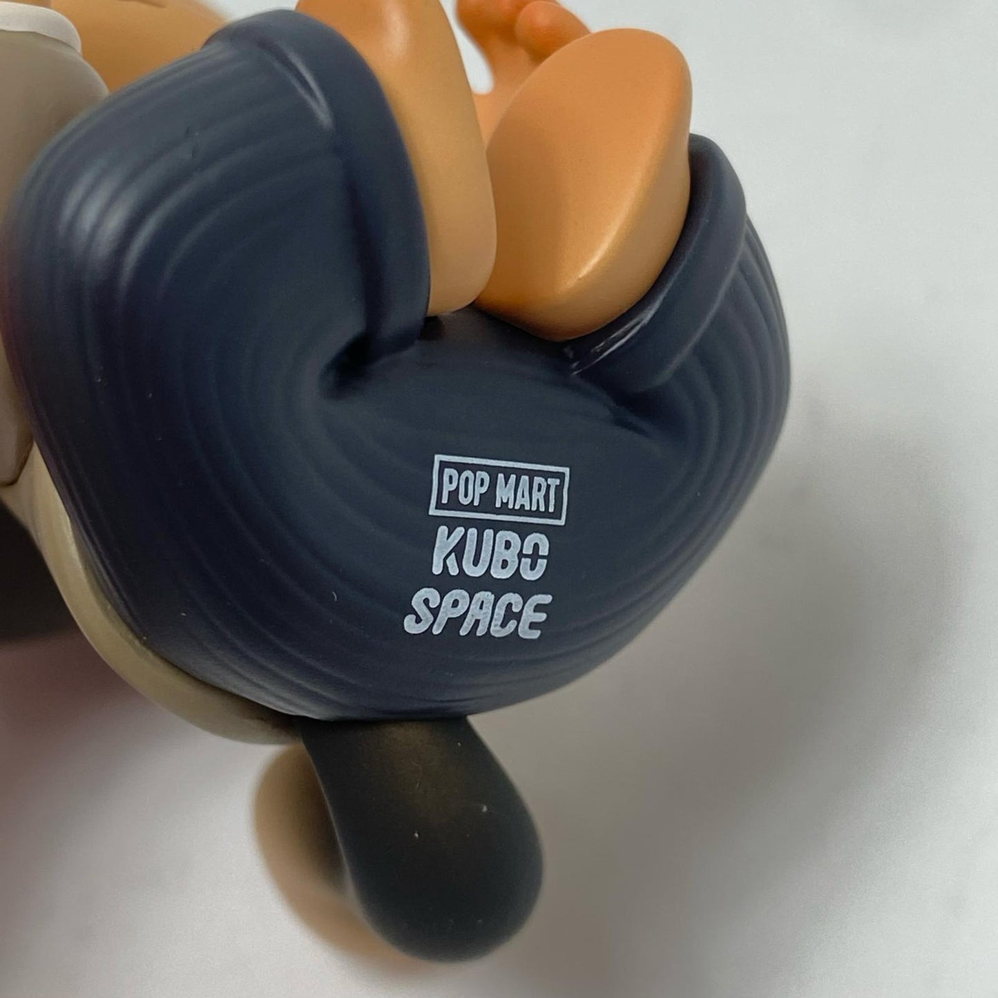 Can’t Let Go "POPMART KUBO 24/7 YOU Series" [Figure]