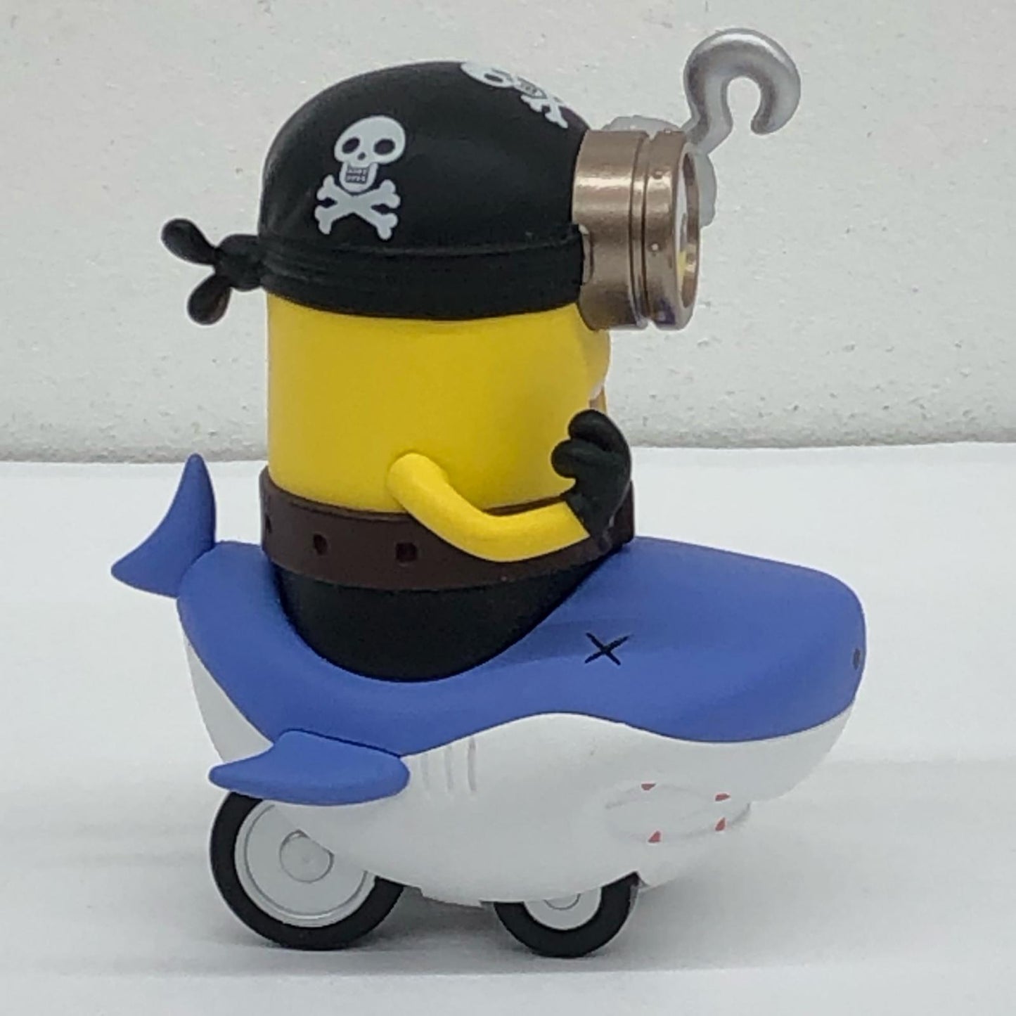 Shark Stuart Minions Rides [Figure]