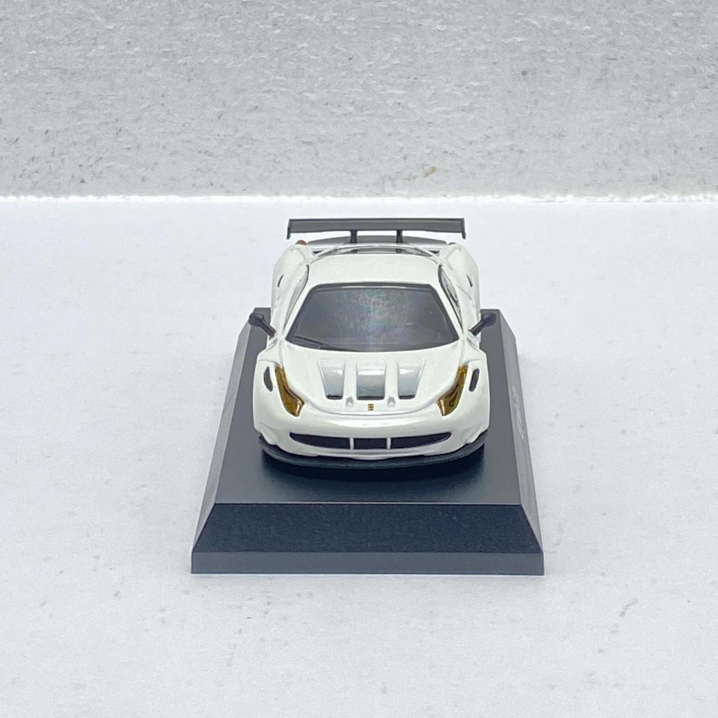 1/64 Ferrarri 458 Italia GT2 カルワザバージョン(マッ