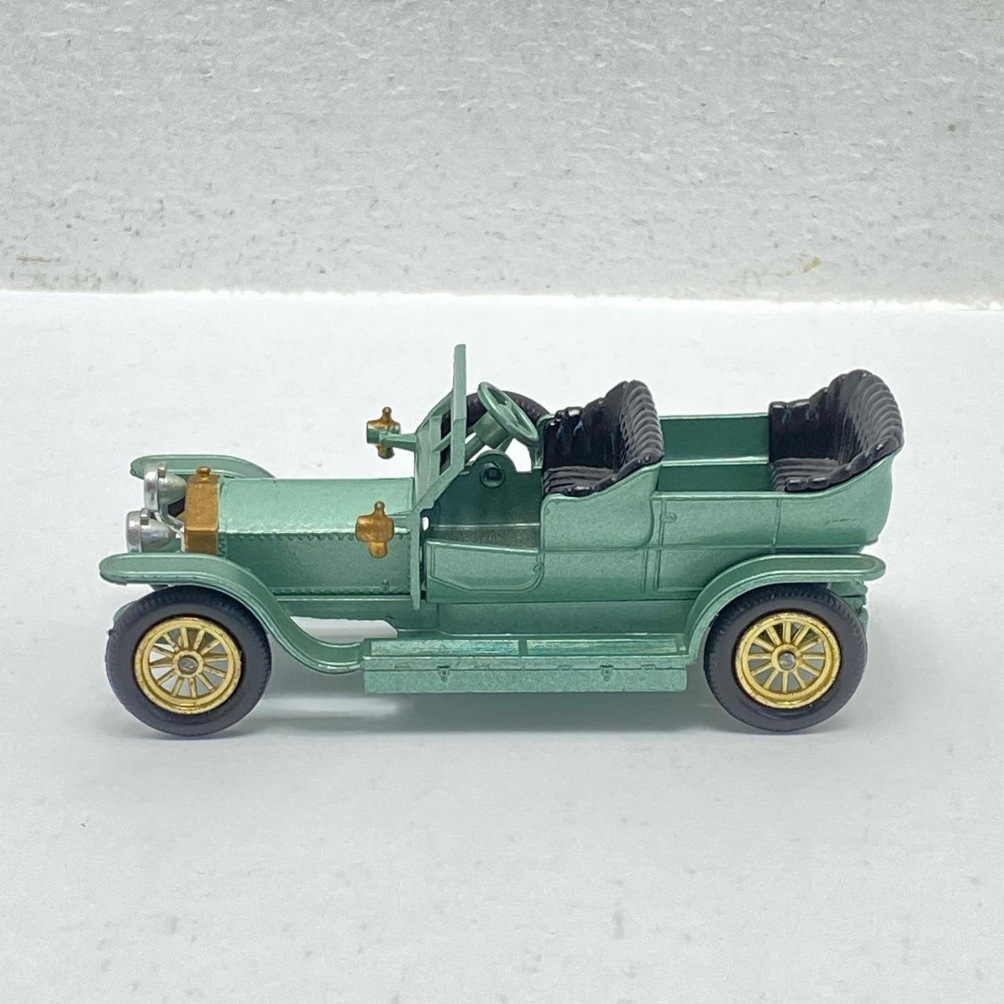 Y-15 ROLLS-ROYCE SILVR GHOST
