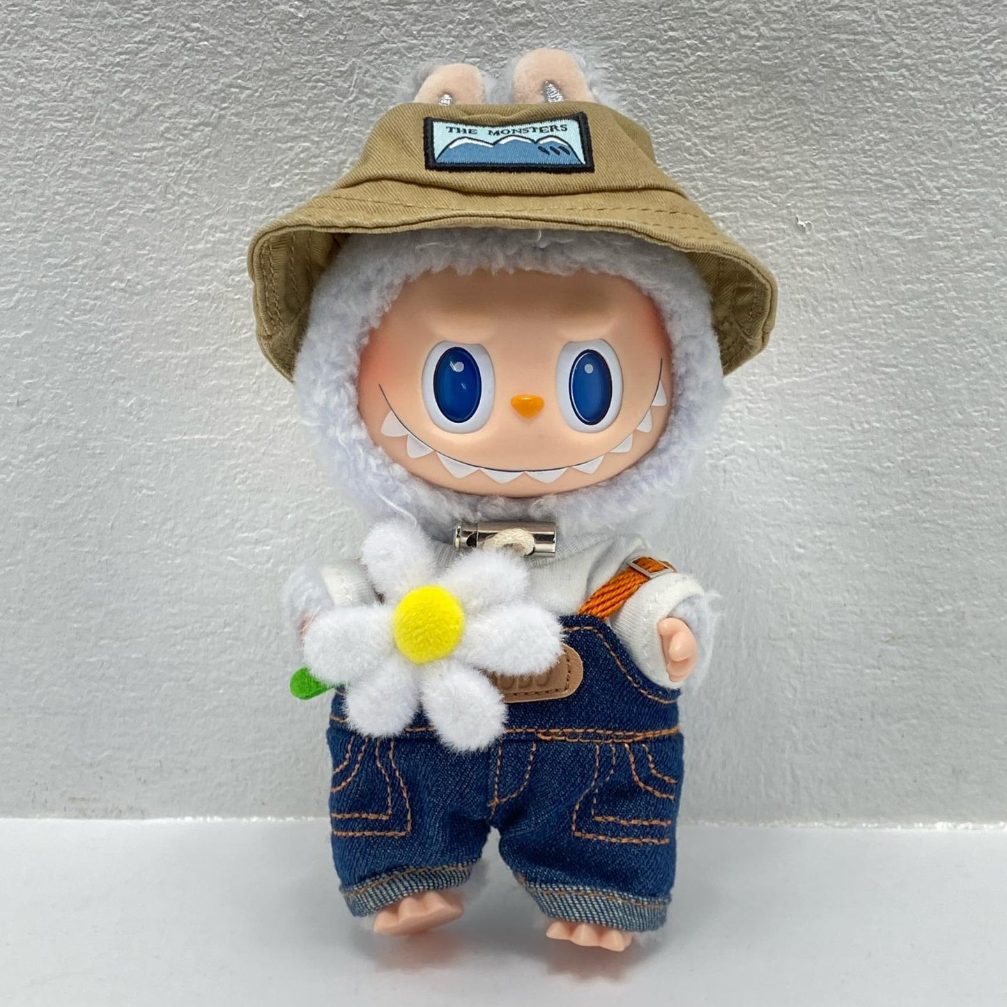 POP MART THE MONSTERS FALL IN WILD ぬいぐるみペンダント
