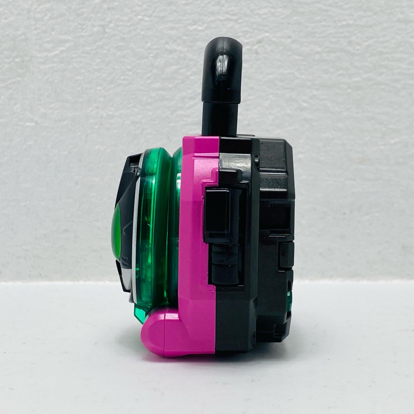 Kamen Rider Gaim: Decade Lockshield