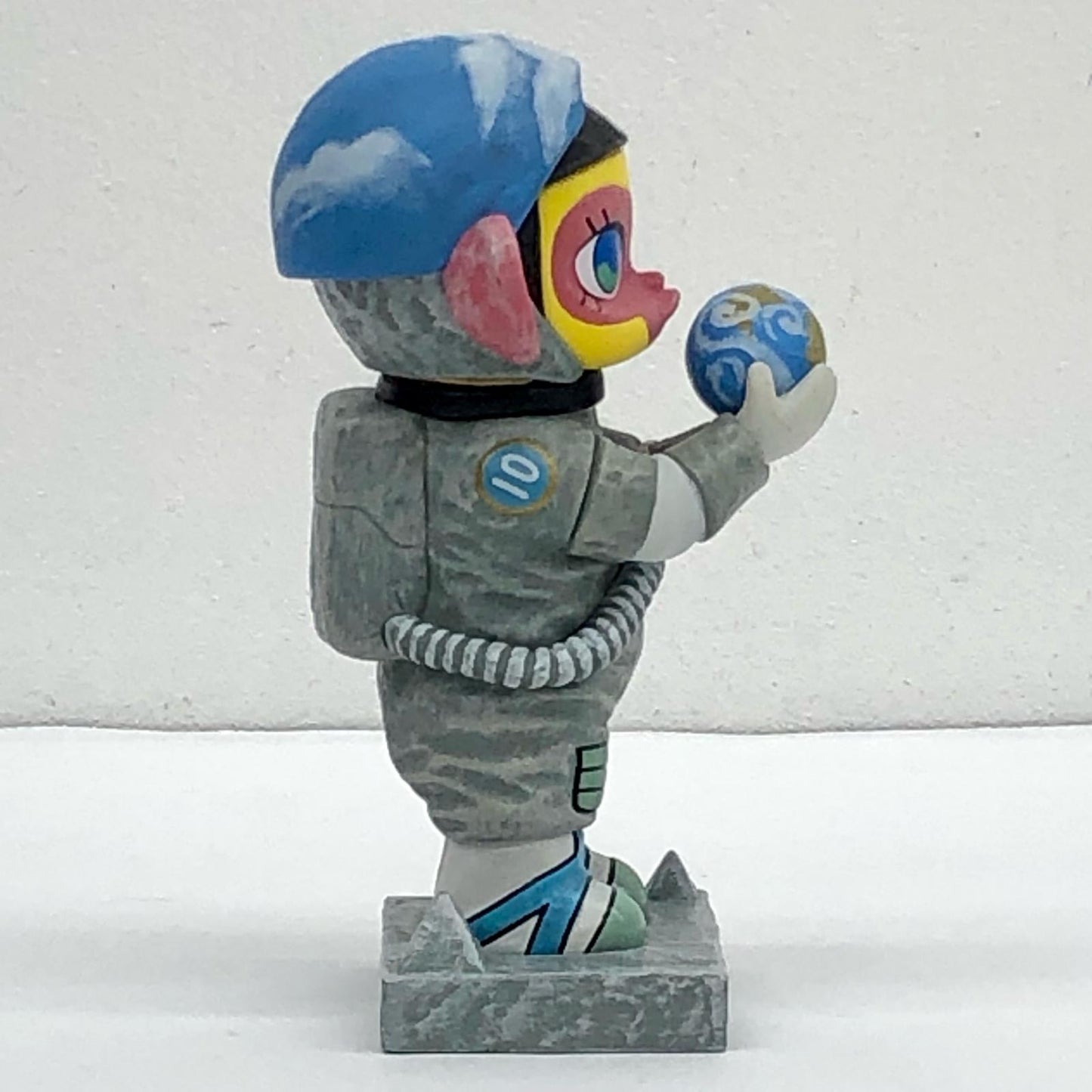 Twincle Twinde Little Earth MOLLY 10th Anniversary Statue 2 [Figure]