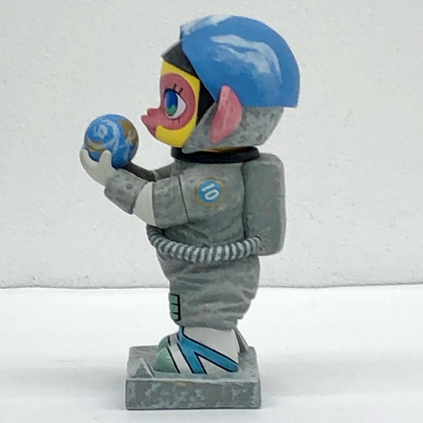 Twincle Twinde Little Earth MOLLY 10th Anniversary Statue 2 [Figure]