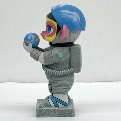 Twincle Twinde Little Earth MOLLY 10th Anniversary Statue 2 [Figure]