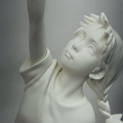 Sync. 3FT Flying Balloons Girl [Figure]
