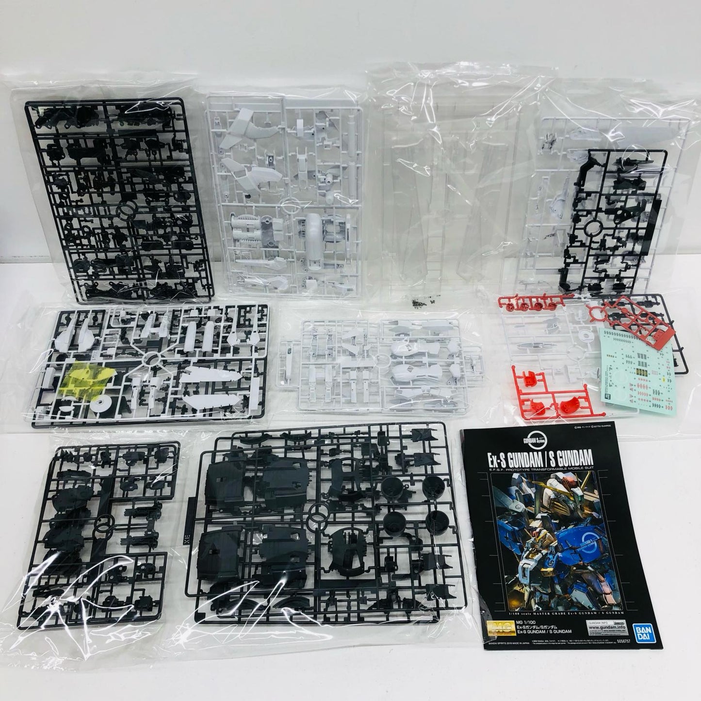 1/100 MG MSA-0011[Ext] Ex-S Gundam / MSA-0011(S) Gundam "Gundam Sentinel" [5056757]