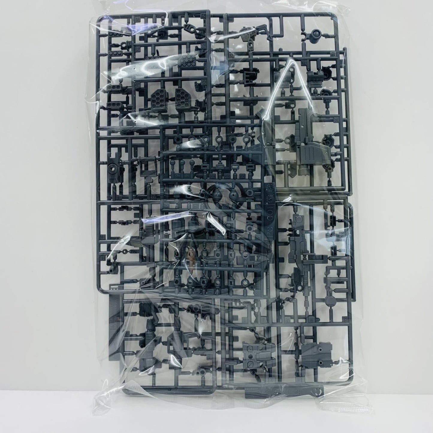 1/144 HG RGM-79 GM (Shoulder Cannon/Missile Pod Equipment) "Mobile Suit Gundam MSD" [5065714]