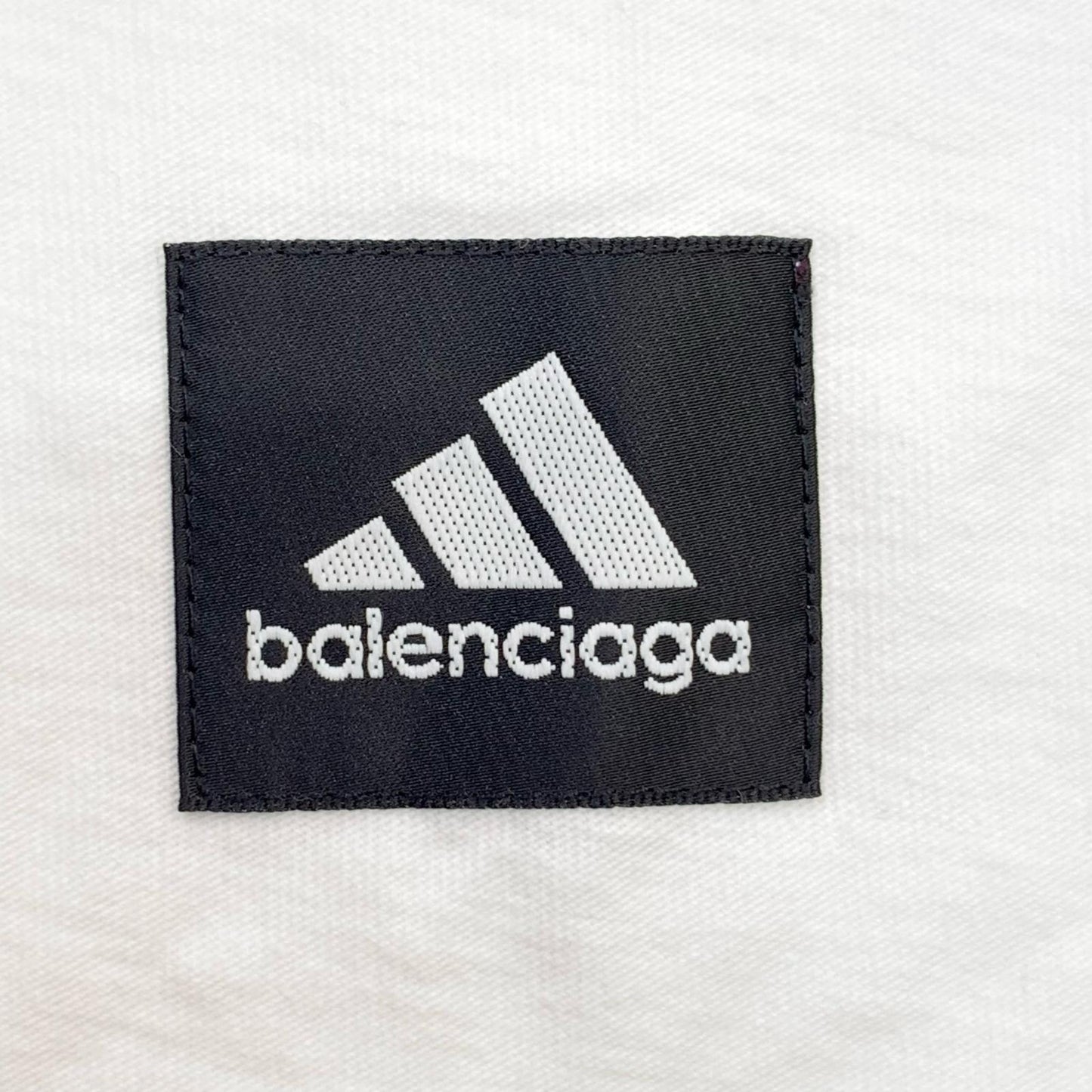BALENCIAGA | バレンシアガ BALENCIAGA×adidas oversized 半袖Ｔシャツ ホワイト サイズ：L