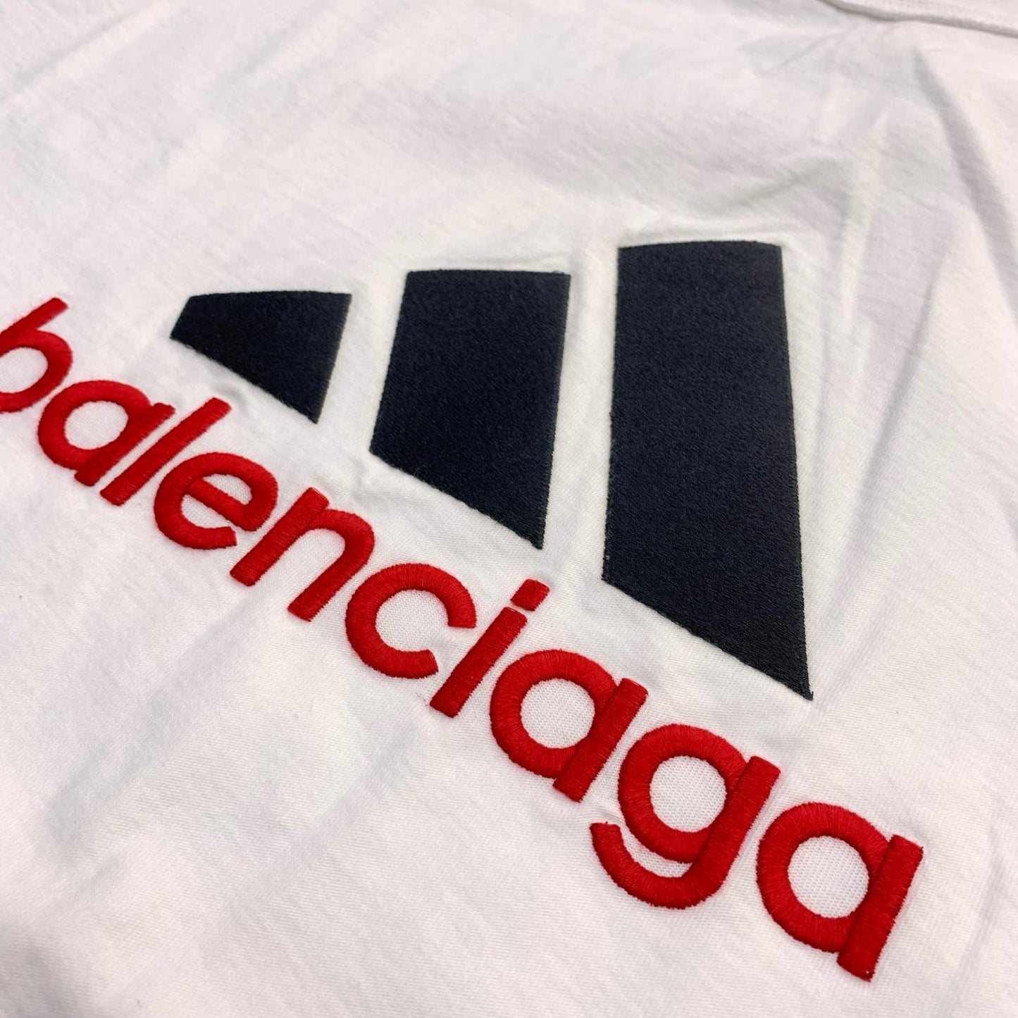 BALENCIAGA | バレンシアガ BALENCIAGA×adidas oversized 半袖Ｔシャツ ホワイト サイズ：L