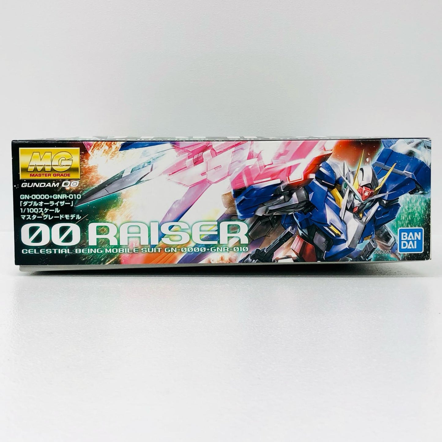 1/100MGGN-0000+GNR-010ダブルオーライザー「機動戦士ガンダム00(ダブルオー)」[5063082]
