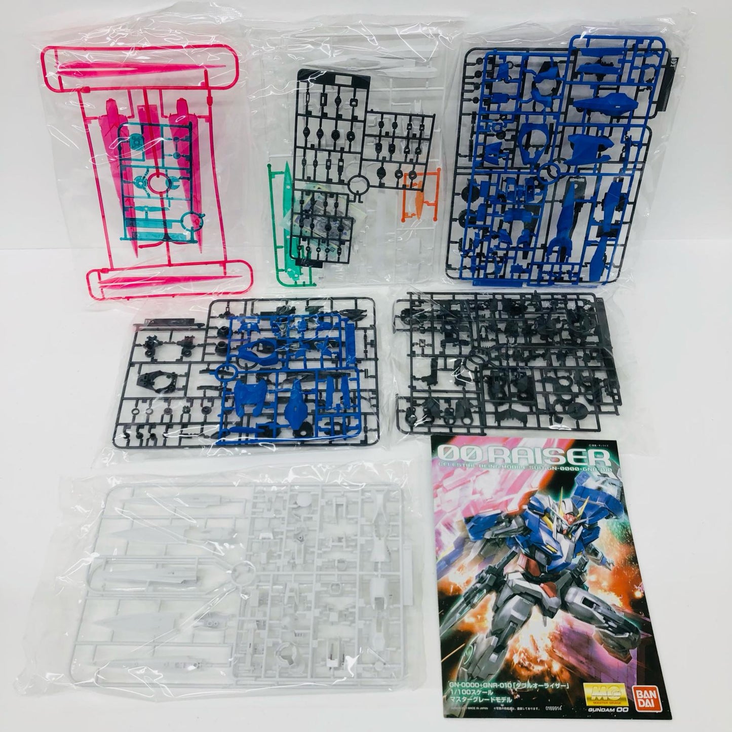 1/100MGGN-0000+GNR-010ダブルオーライザー「機動戦士ガンダム00(ダブルオー)」[5063082]
