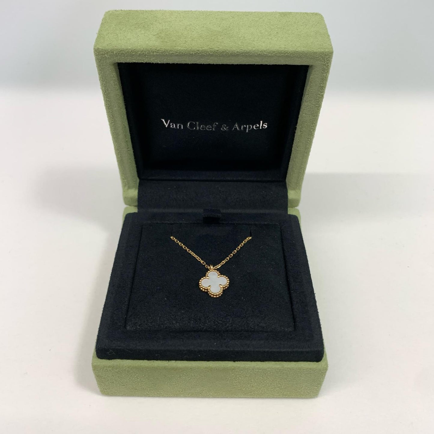 Van Cleef & Arpels | ヴァンクリーフ＆アーペル スウィート アルハンブラ ペンダント ネックレス VCARF69100　JG034911 ゴールド