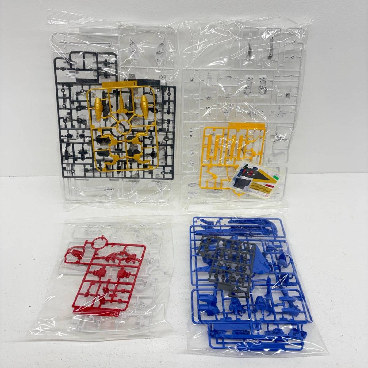 プラモデル 1/144HGUCLM314V23/24V2アサルトバスターガンダム「機動戦士Vガンダム」[5057751] LM314V23/24V2アサルトバスターガンダム HG 5057751【加古川物流】