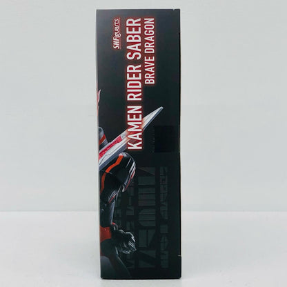 S.H.Figuarts仮面ライダーセイバーブレイブドラゴン「仮面ライダーセイバー」【フィギュア】