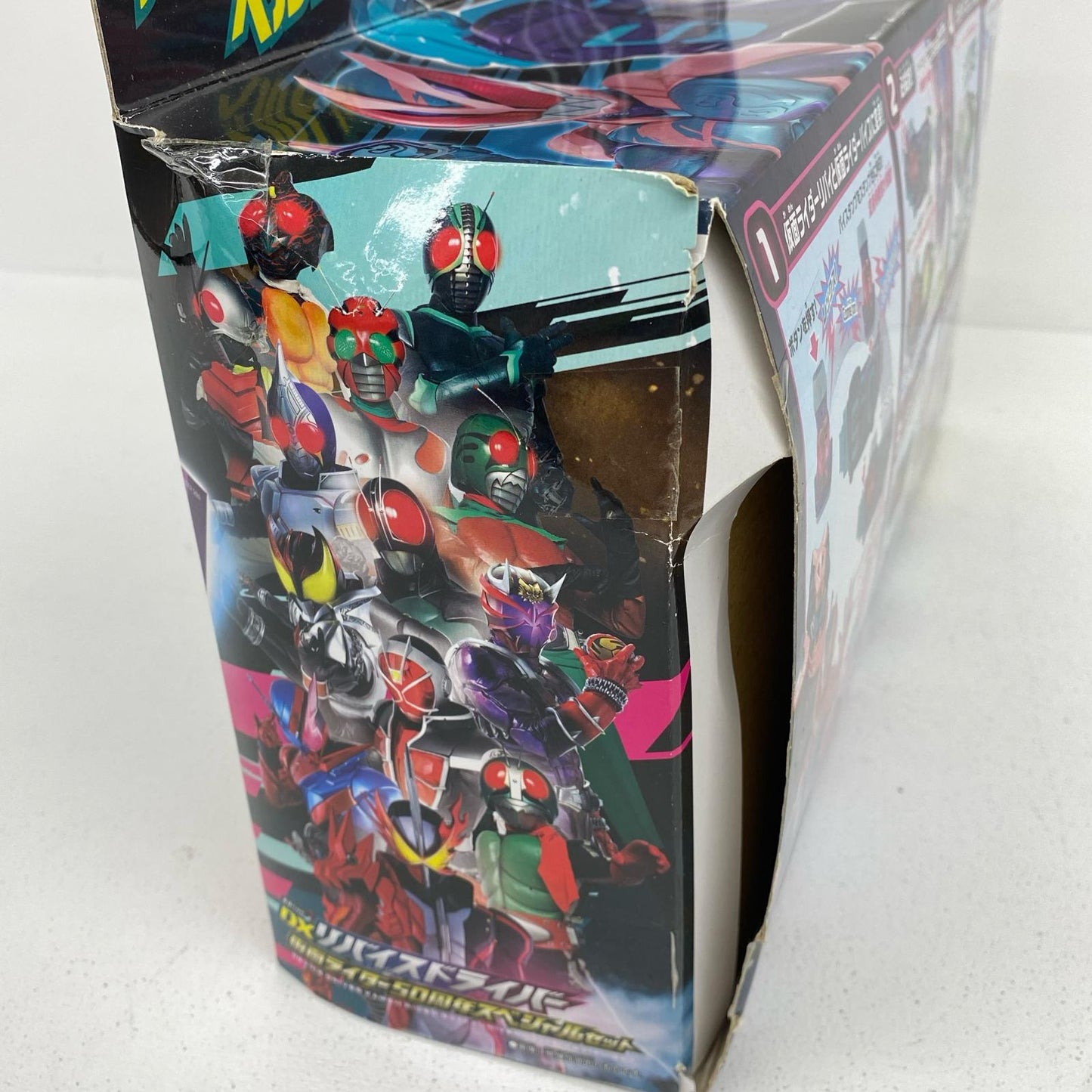 変身ベルトDXリバイスドライバー仮面ライダー50周年スペシャルセット「仮面ライダーリバイス」