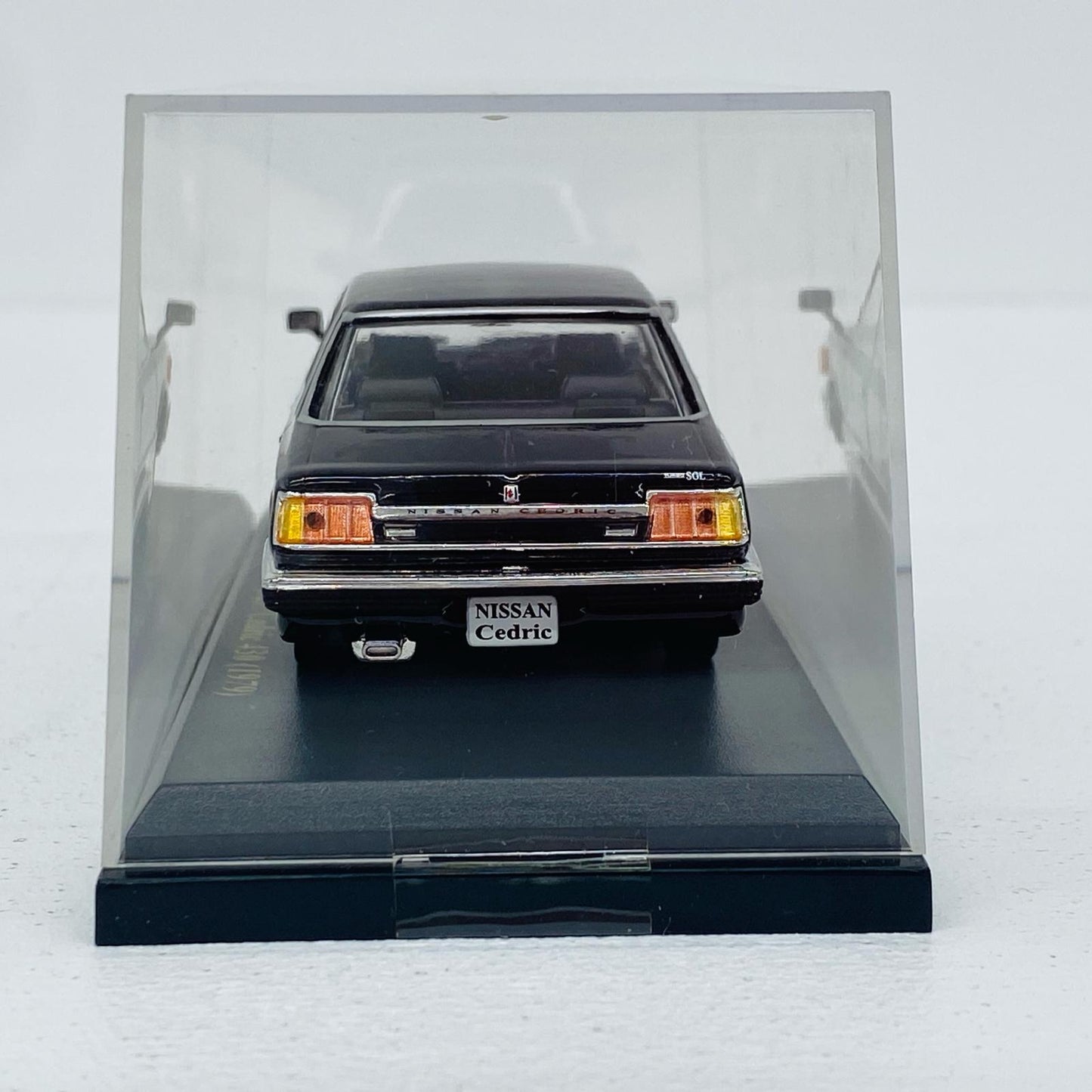 日産名車コレクション セドリック 430 1979 1/4