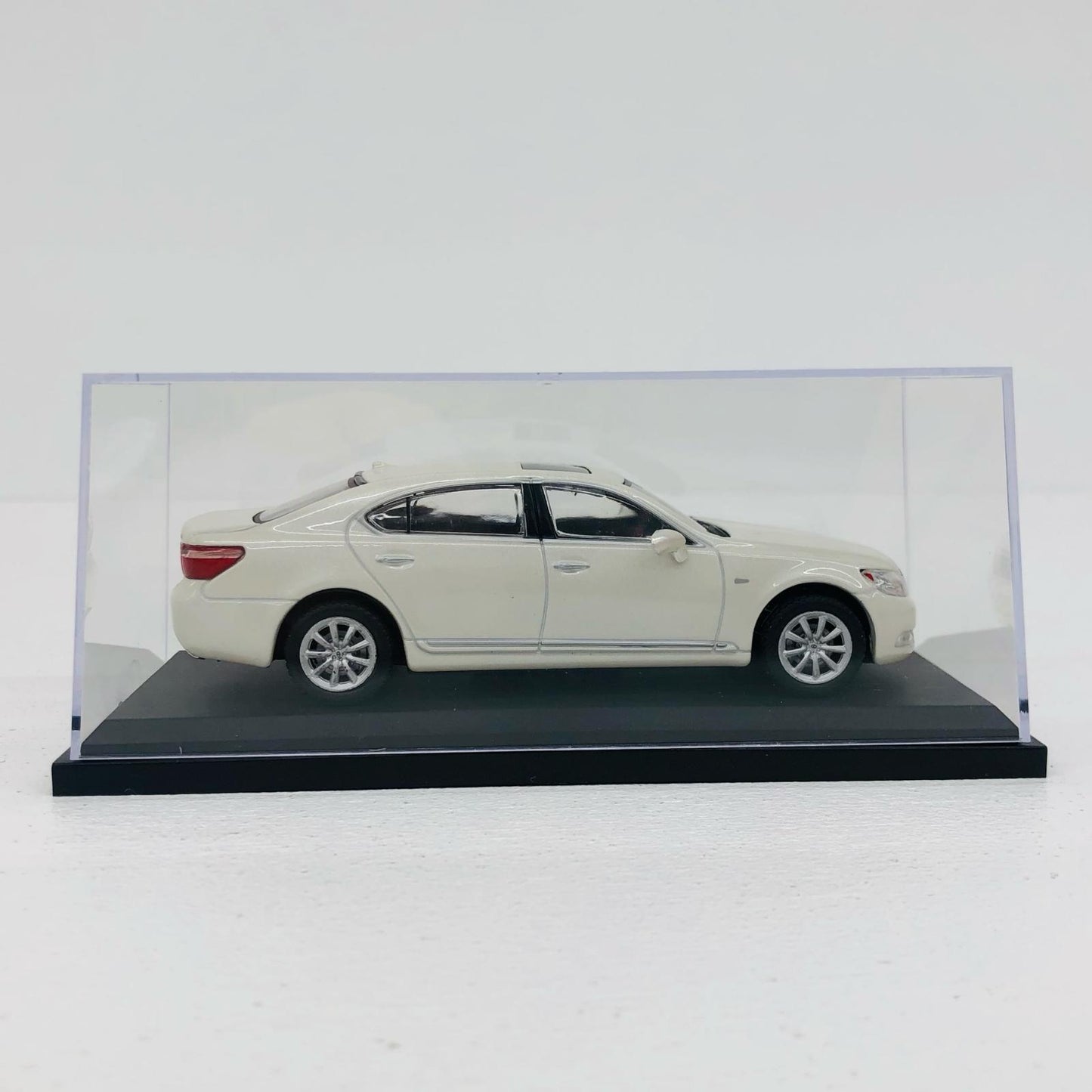 国産名車コレクション レクサス LS 460L 2008 1/43
