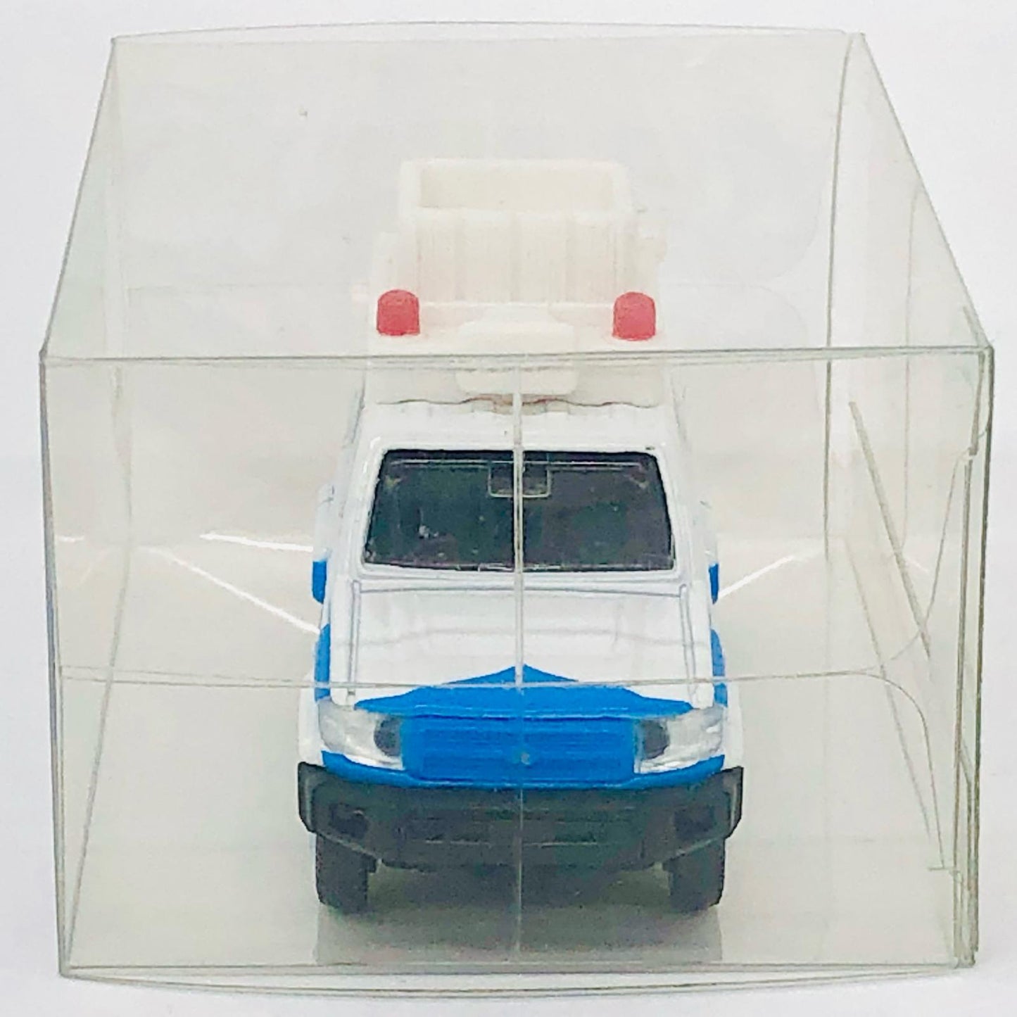 トミカ トヨタ ランドクルーザー パトカー