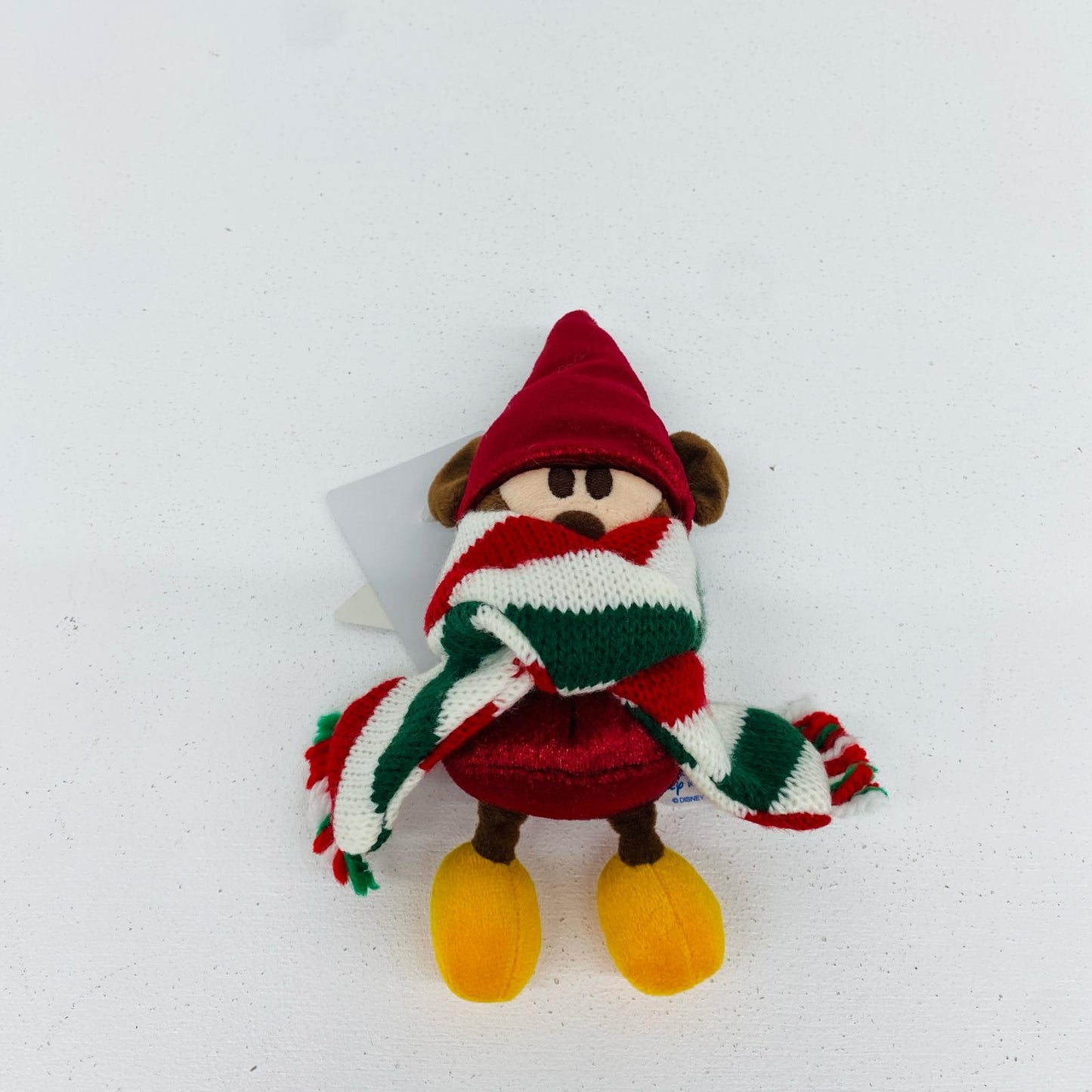 ぬいぐるみ Festive Winter リルリンリン ぬいぐるみバッジ ミッキーマウス Festive Winter リルリンリン ぬいぐるみバッジ【イオン広店】