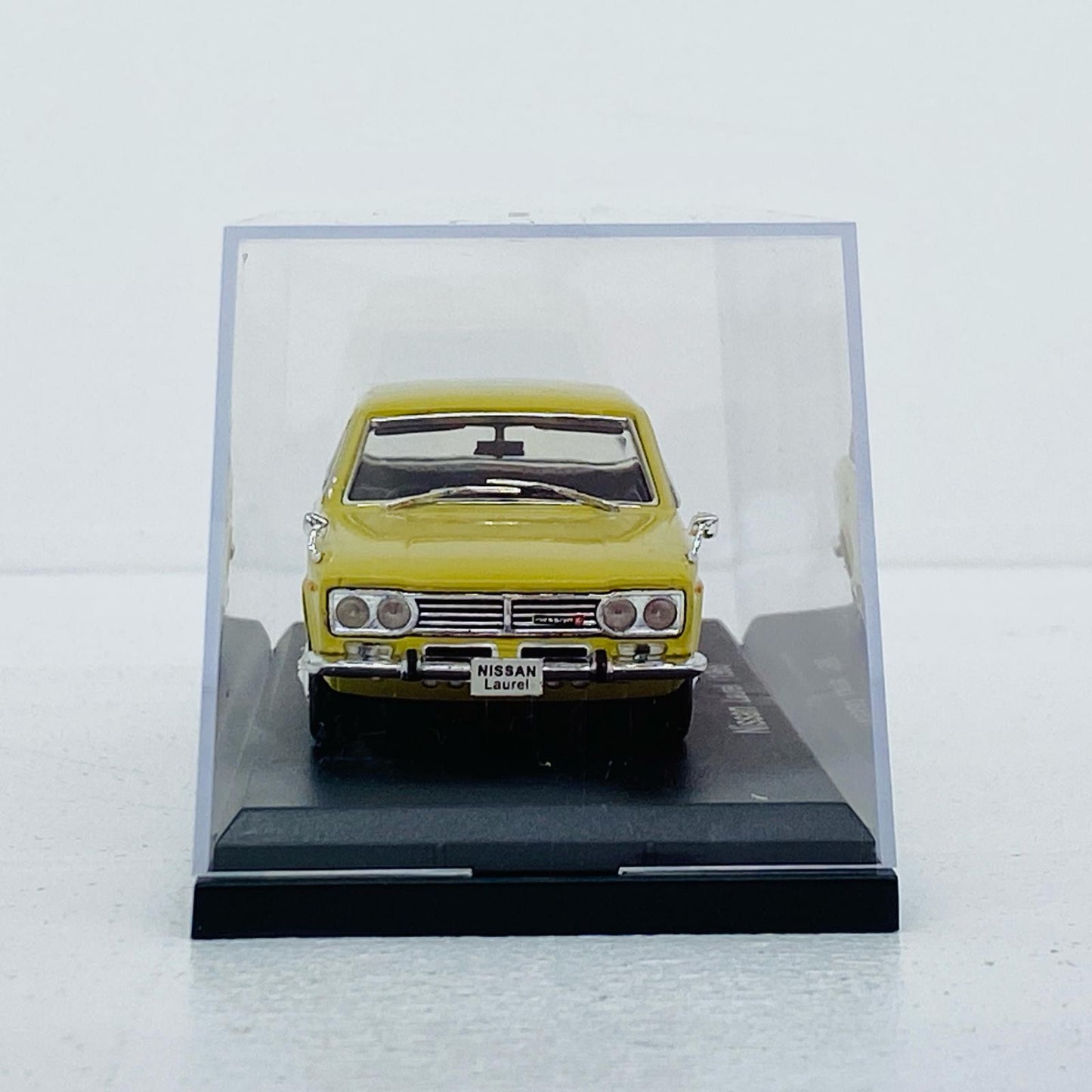 国産名車コレクション 1/43 日産 ローレル 196