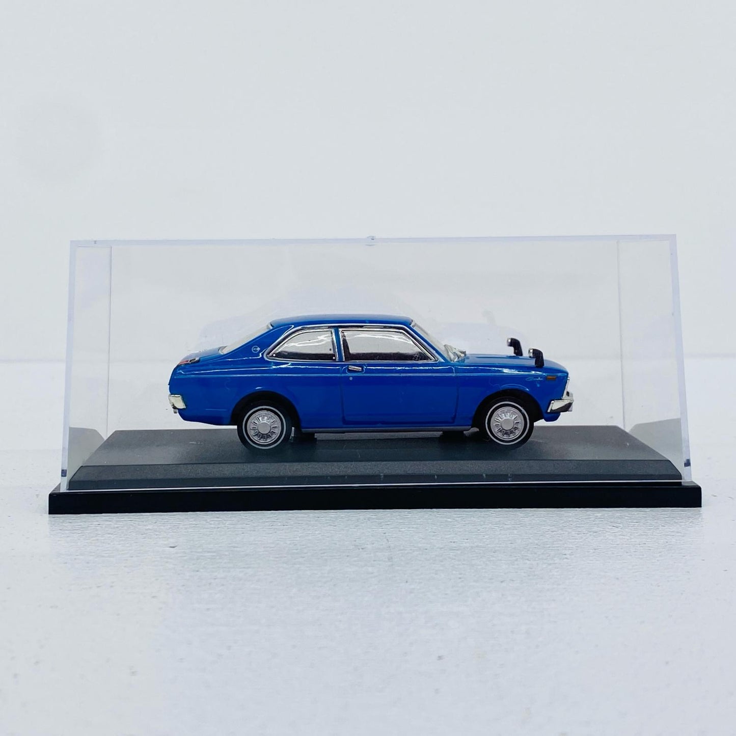 国産名車コレクション 1/43 トヨタ カリーナ