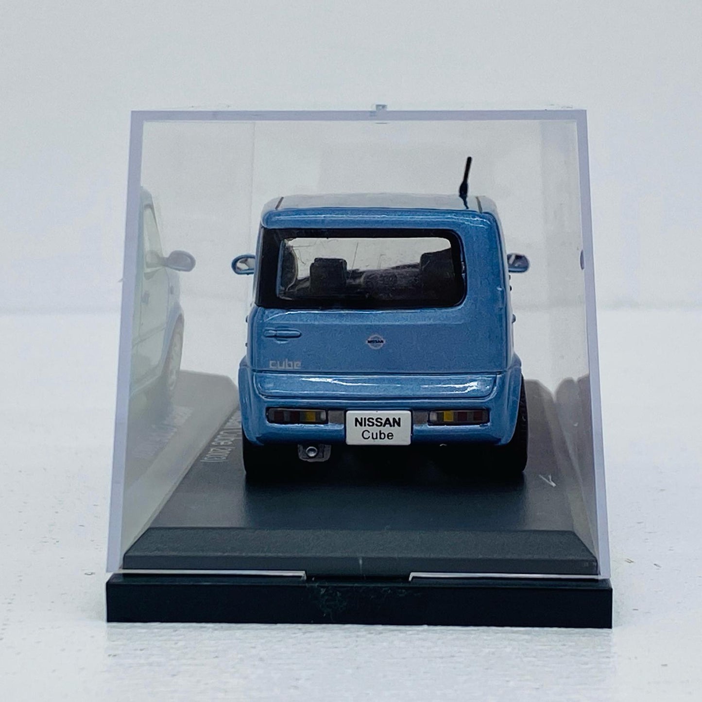 国産名車コレクション 1/43 日産 キューブ 200