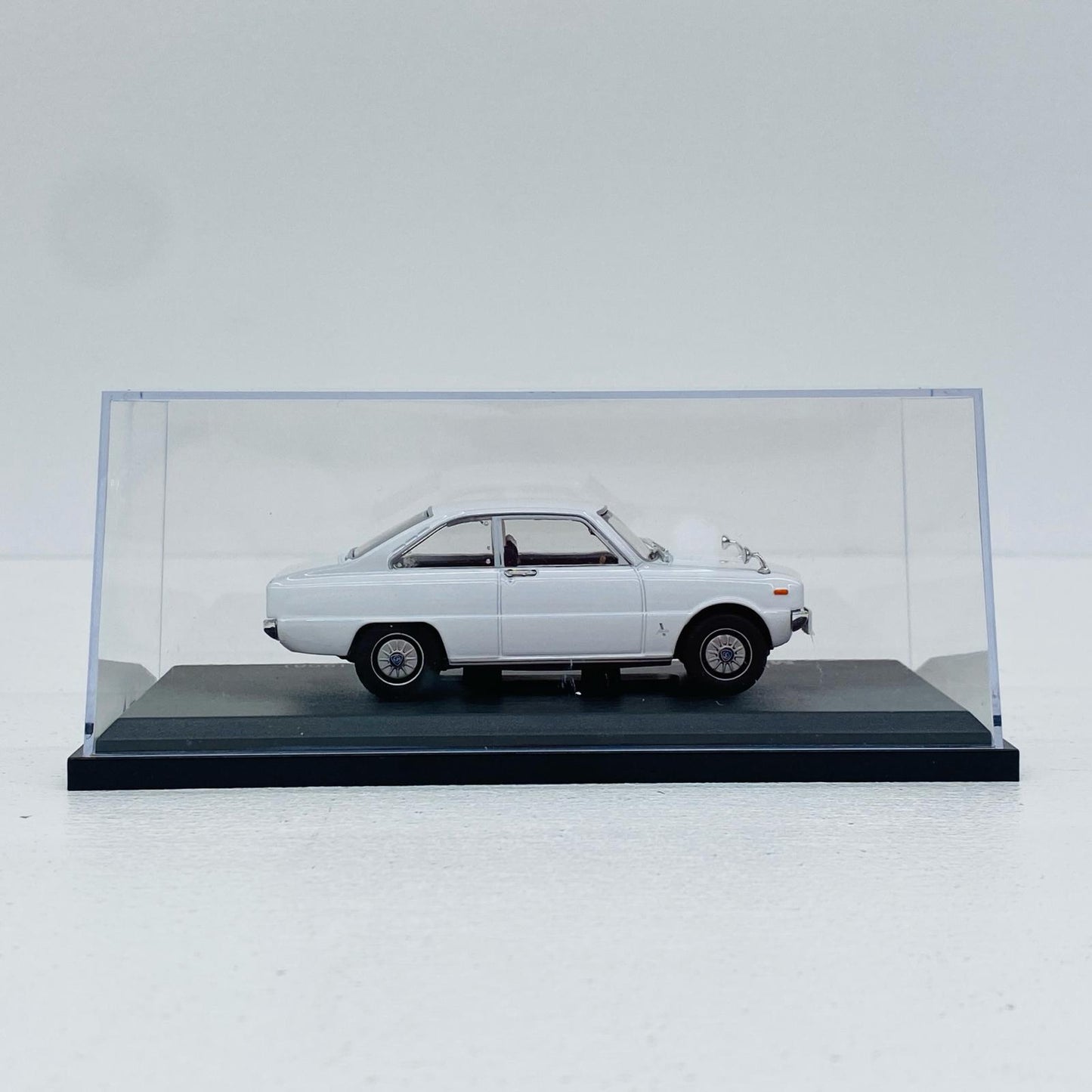 国産名車コレクション 1/43 マツダ ファミリア