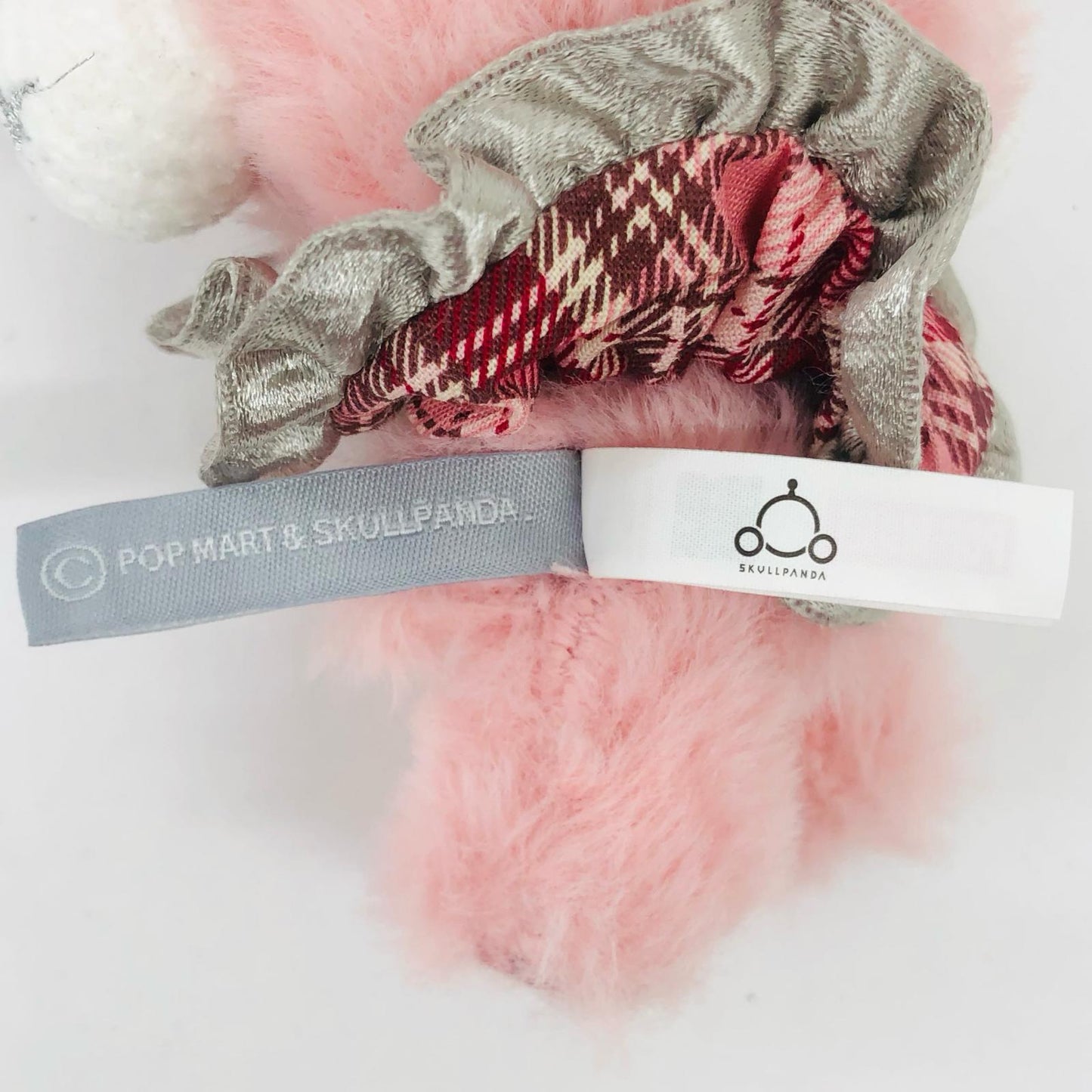 ぬいぐるみ Rhapsody「SKULLPANDA Winter Symphony シリーズ ぬいぐるみペンダント」 SKULLPANDA Winter Symphony ぬいぐるみ ペンダント【瀬戸大橋店】