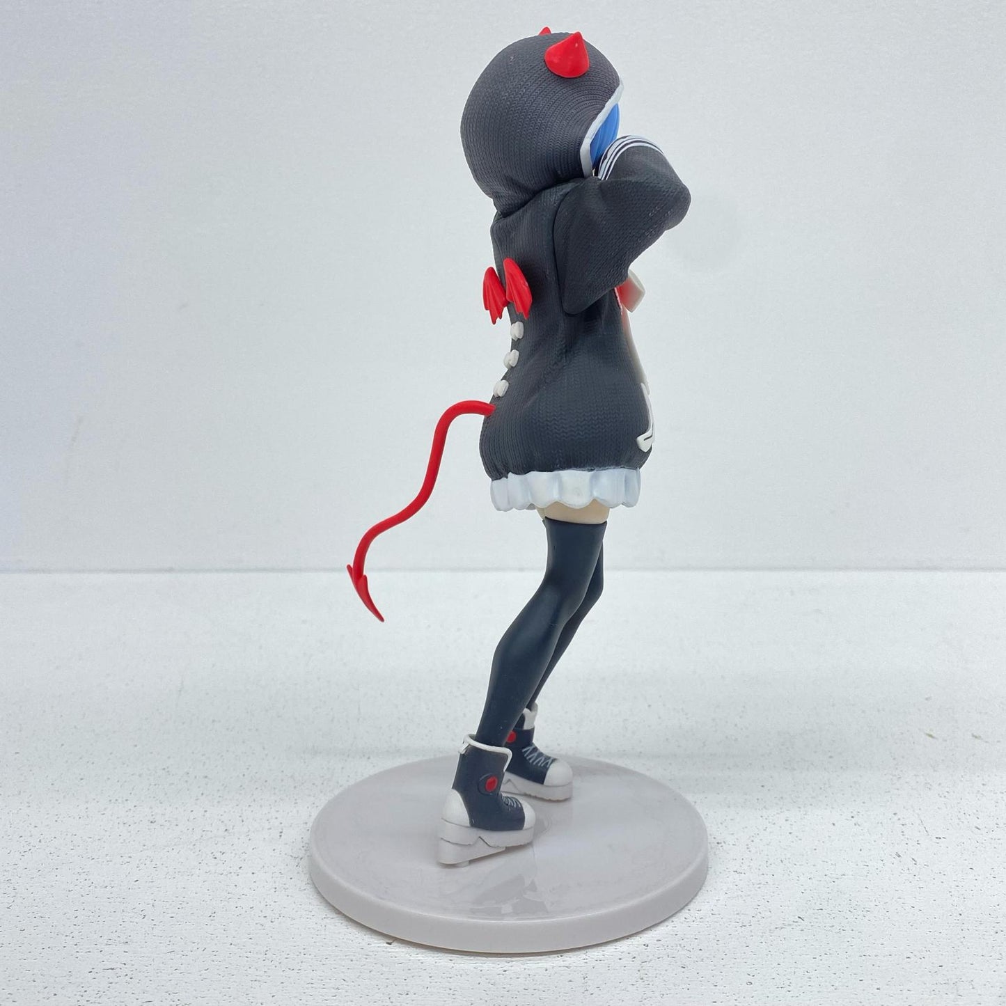 B賞レム-だぼパーカーフィギュア「冬に舞い降りた少女たち/一番くじRe：ゼロから始める異世界生活」【フィギュア】