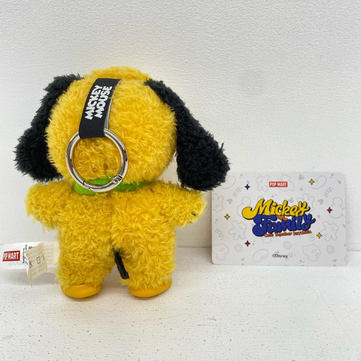 ぬいぐるみ プルート POPMART Mickey Family Cute Together Keychain Series Figures プルート Mickey Family Cute Together Keychain【イオン広店】