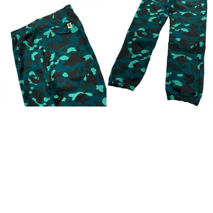 A BATHING APE | アベイシングエイプ COLOR CAMO SHARK PANTS パンツ 001PTM301009M グリーン サイズ：L