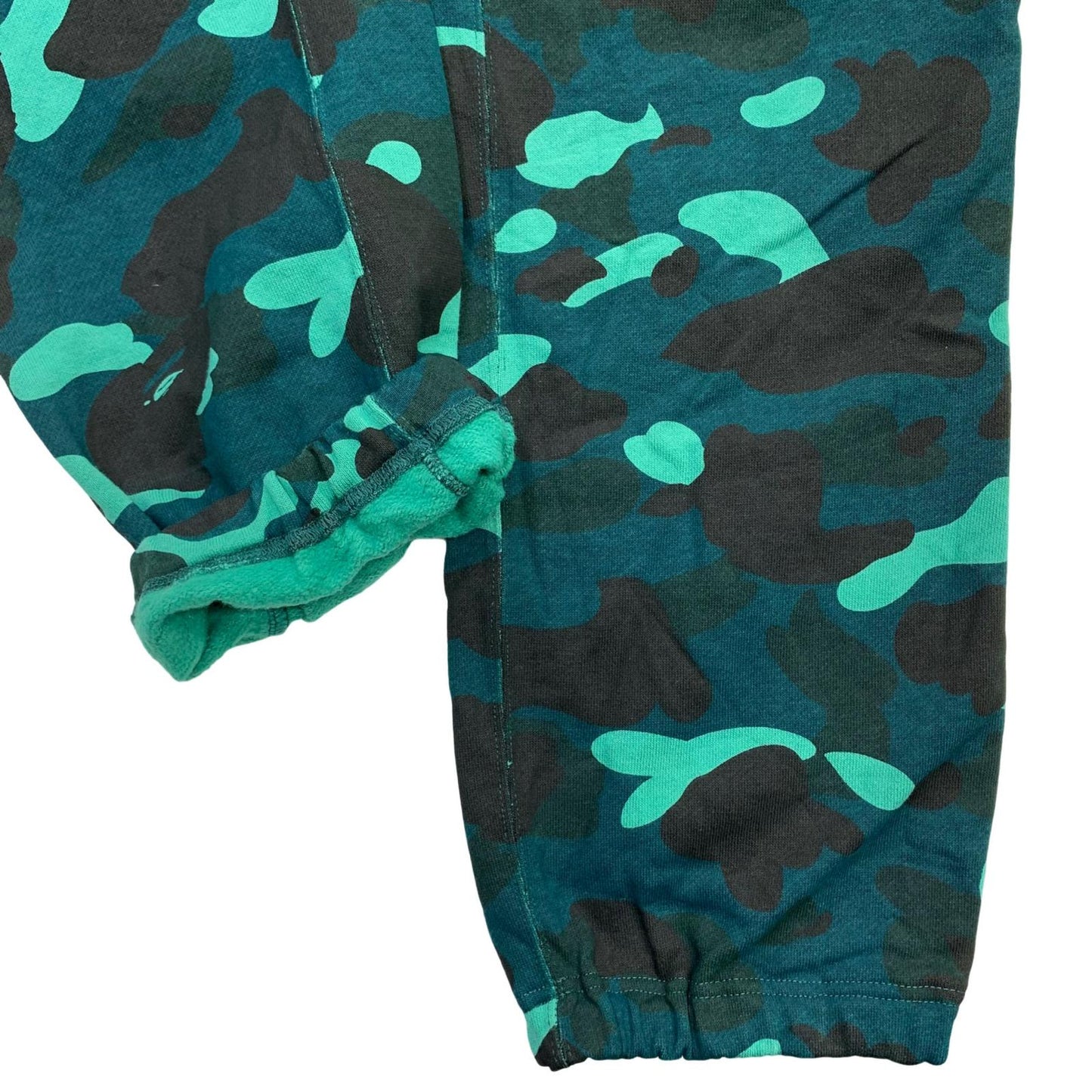 A BATHING APE | アベイシングエイプ COLOR CAMO SHARK PANTS パンツ 001PTM301009M グリーン サイズ：L