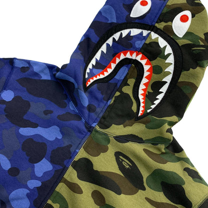 A BATHING APE | アベイシングエイプ SPLIT COLOR CAMO SHARK HOODIE パーカー サイズ：M