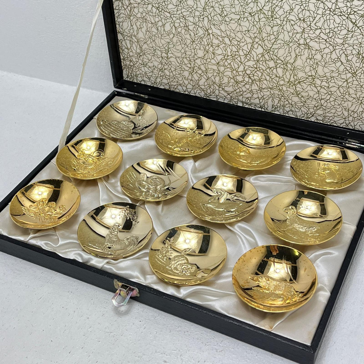 十二支金盃 食器 12枚セット【加古川物流】