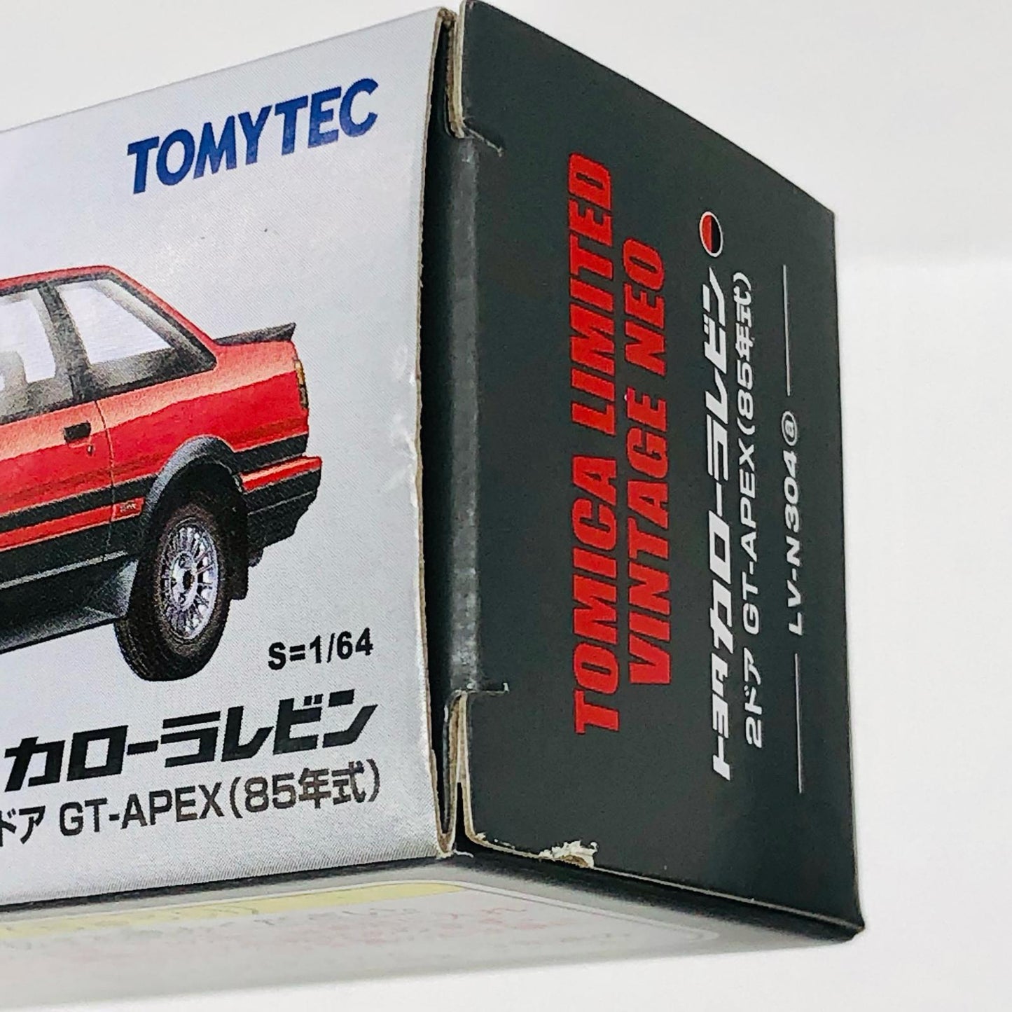 おもちゃ・玩具 1/64 LV-N304a トヨタ カローラレビン 2ドア GT-APEX 85年式(レッド×ブラック) 「トミカリミテッドヴィンテージNEO」 [327189] トヨタ カローラレビン 2ドア GT-AP LV-N304a '1/64 327189【加古川店】