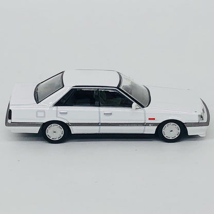 1/64 LV-N301a 日産 スカイライン 4ドアHT GTパサージュ ツインカム24V 87年式(ホワイト) 「トミカリミテッドヴィンテージNEO」 [320548]