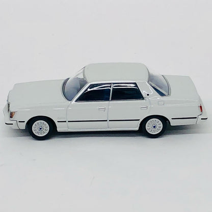 おもちゃ・玩具 1/64 LV-N78a トヨタクラウン 2800ロイヤルサルーン (ホワイト) 「トミカリミテッドヴィンテージNEO」 [249177] トヨタクラウン 2800ロイヤルサルーン LV-N78a '1/64 249177【加古川店】