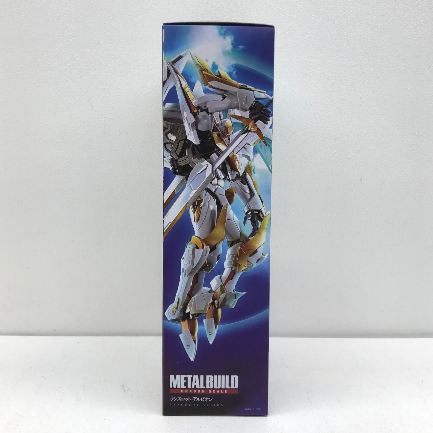 プラモデル METALBUILDDRAGONSCALEランスロット・アルビオン「コードギアス反逆のルルーシュR2」魂ウェブ商店限定 ランスロット・アルビオン METAL BUILD 魂ウェブ商店限定【姫路東店】
