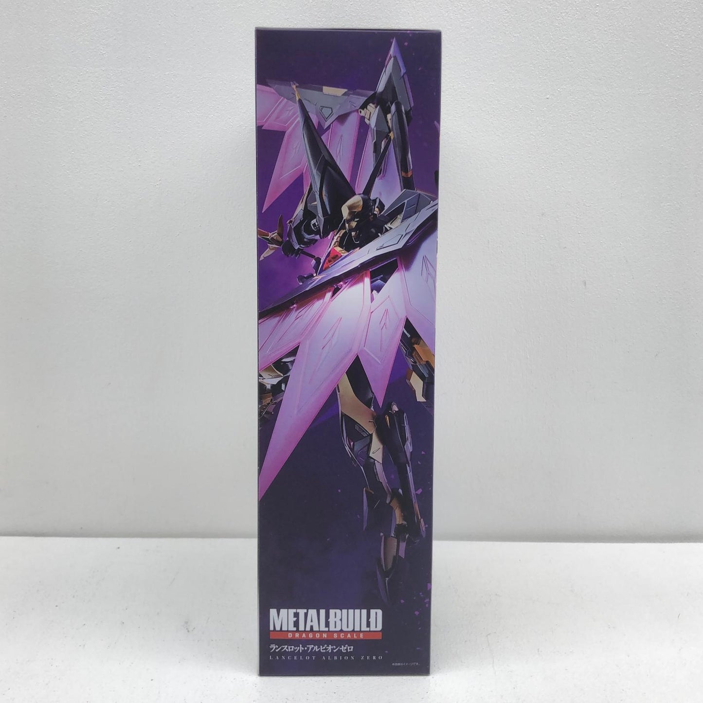 プラモデル METALBUILDDRAGONSCALEランスロット・アルビオンゼロ「コードギアス反逆のルルーシュロストストーリーズ」魂ウェブ商店限定 ランスロット・アルビオンゼロ METAL BUILD 魂ウェブ商店限定【姫路東店】
