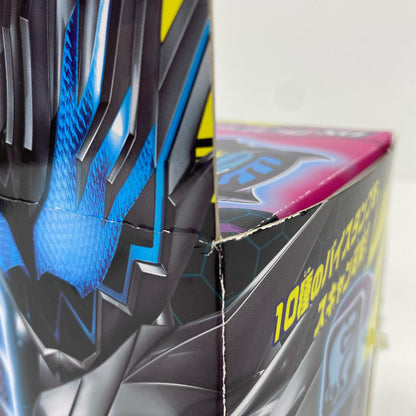 DXローリングバイスタンプ「仮面ライダーリバイス」