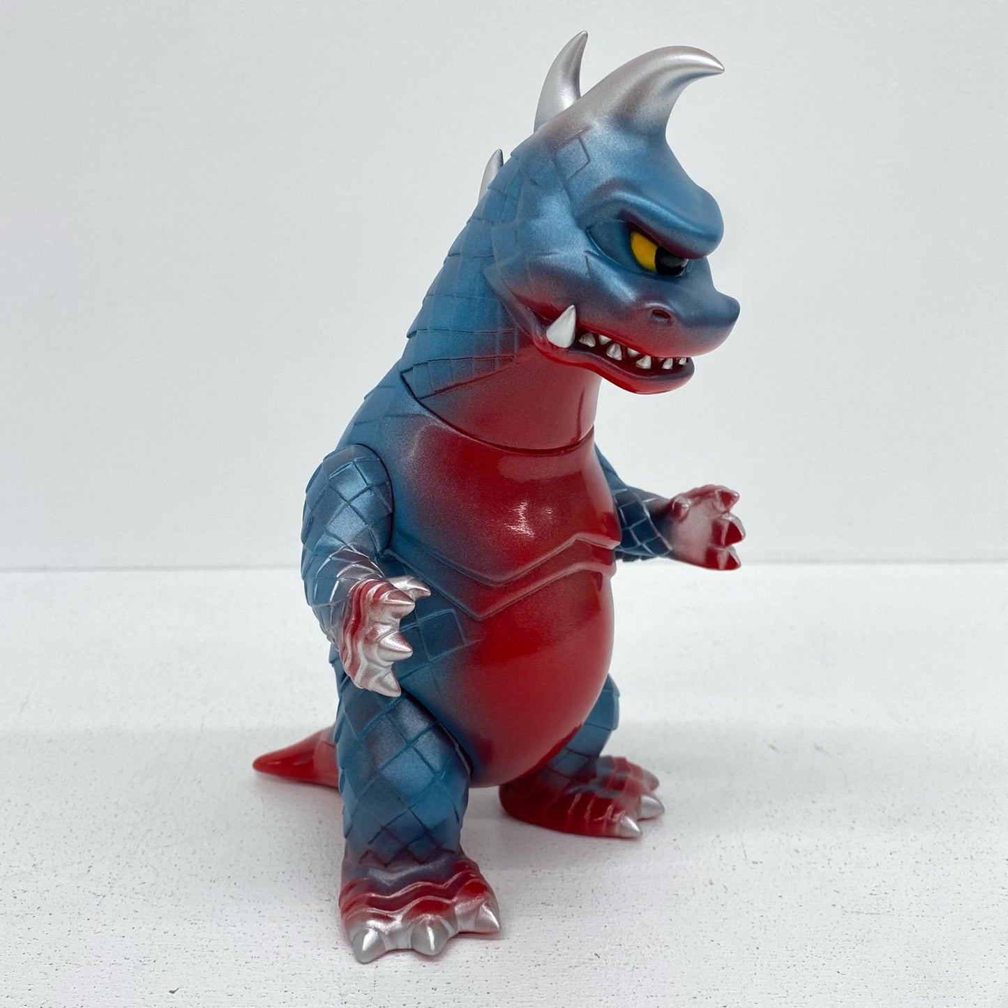 フィギュア RUMBLE MONSTERS King Hell Bop Dragon ブルー×レッド ブルー×レッド King Hell Bop Dragon【フィギュア】【瀬戸大橋店】