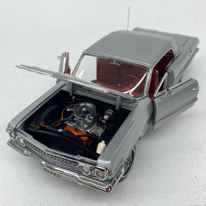 おもちゃ・玩具 フランクリンミント 1/24 シボレー インパラ フランクリンミント 1/24 シボレー インパラ【加古川物流】