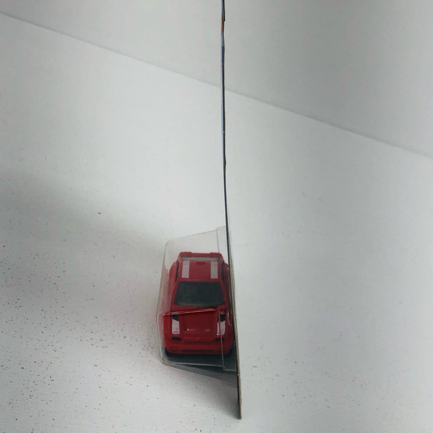 おもちゃ・玩具 1/64 1985 HONDA CR-X(レッド×ブラック×ホワイト) 1985 HONDA CR-X【加古川店】