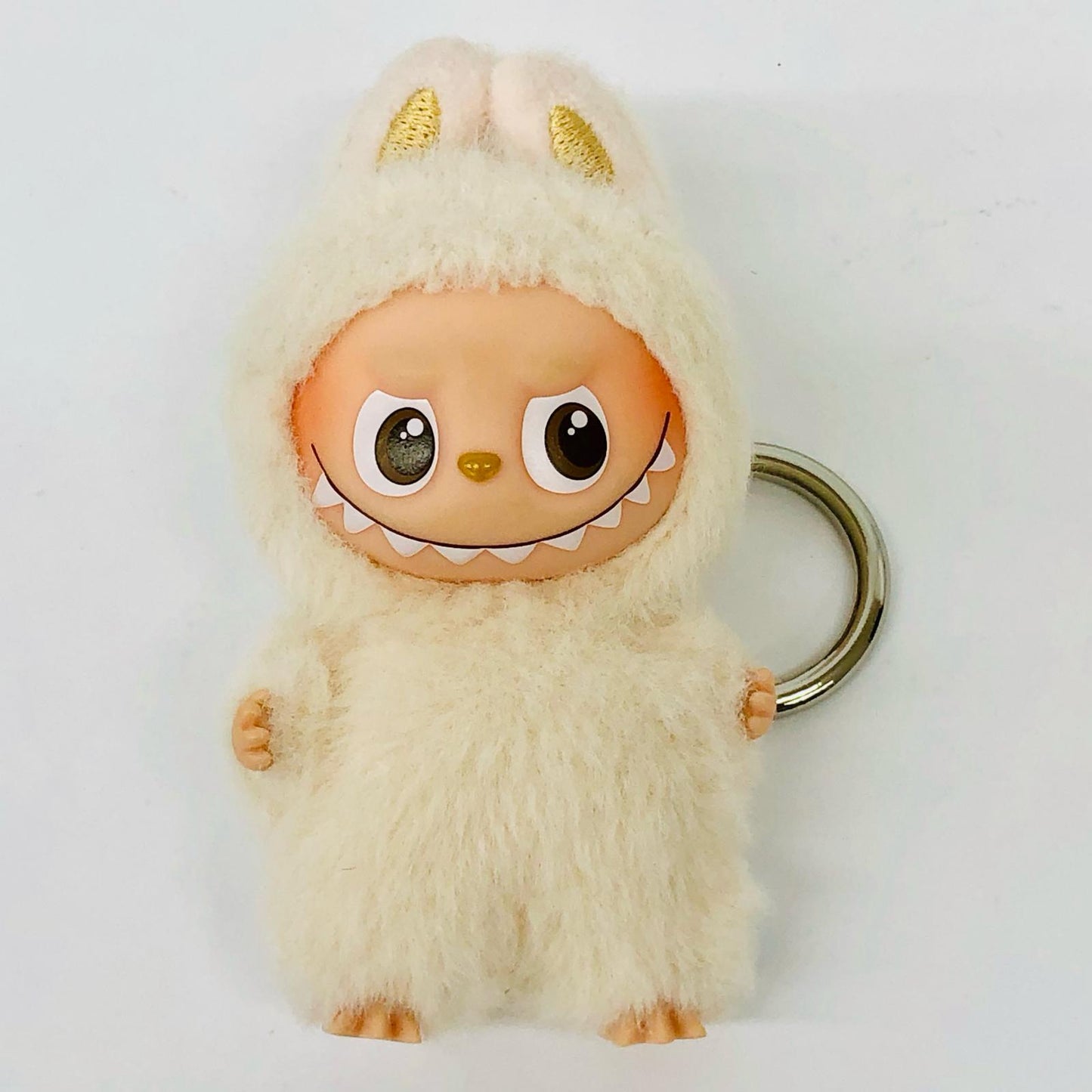 A「THE MONSTERS PIN FOR LOVE シリーズぬいぐるみペンダント(A-M)」POPMART【フィギュア】