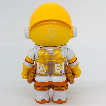 SO WHAT 「POPMART MEGA SPACE MOLLY 100%×emoji シリーズ」【フィギュア】