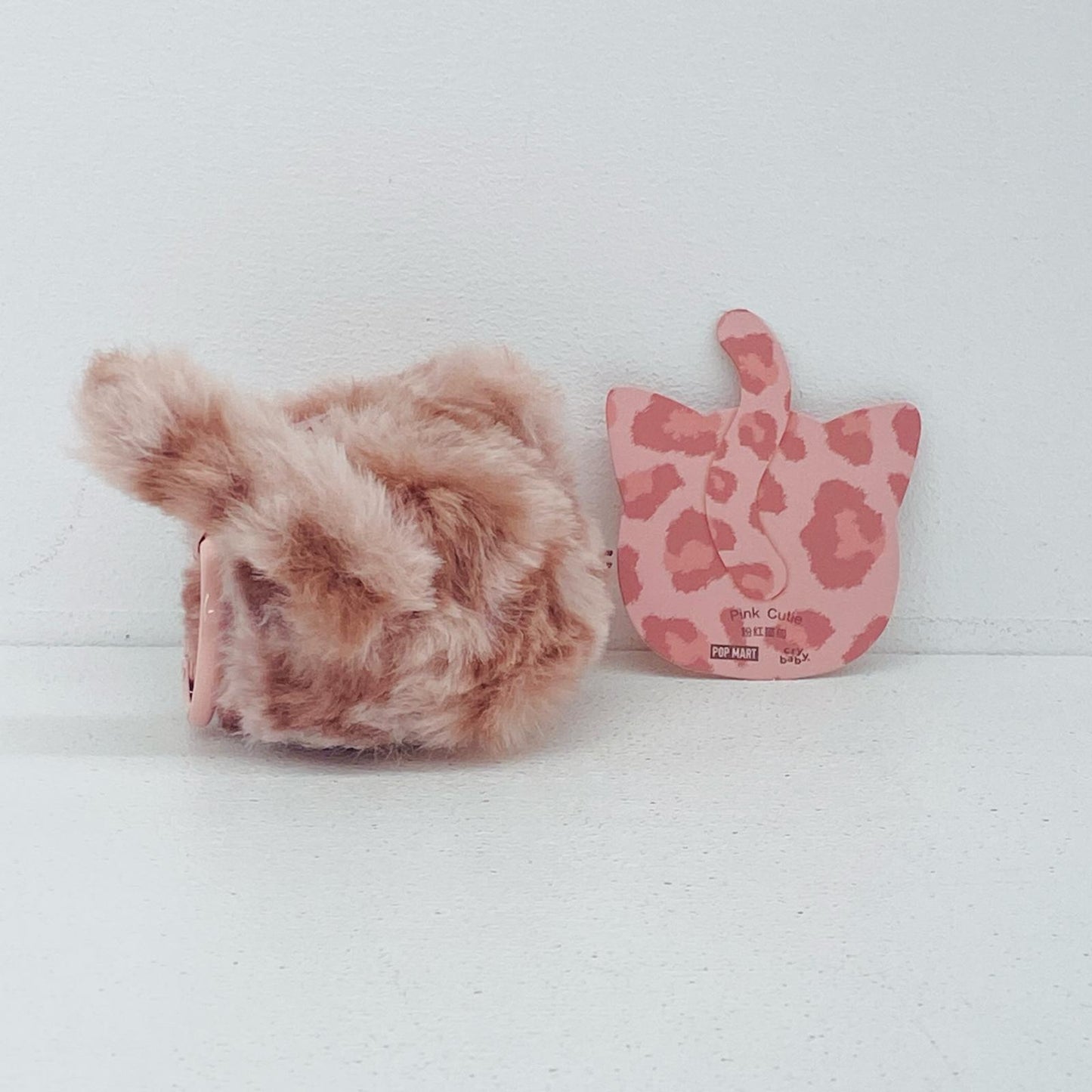ぬいぐるみ Pink Cutie「CRYBABY Wild but Cutie Seriesビニールぬいぐるみペンダント」 POPMART Pink Cutie CRYBABY Wild but Cutie Series ぬいぐるみペンダント【加古川物流】